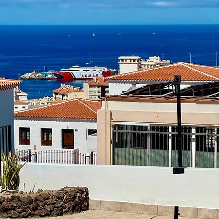 Sunny Cristianos- Sea View